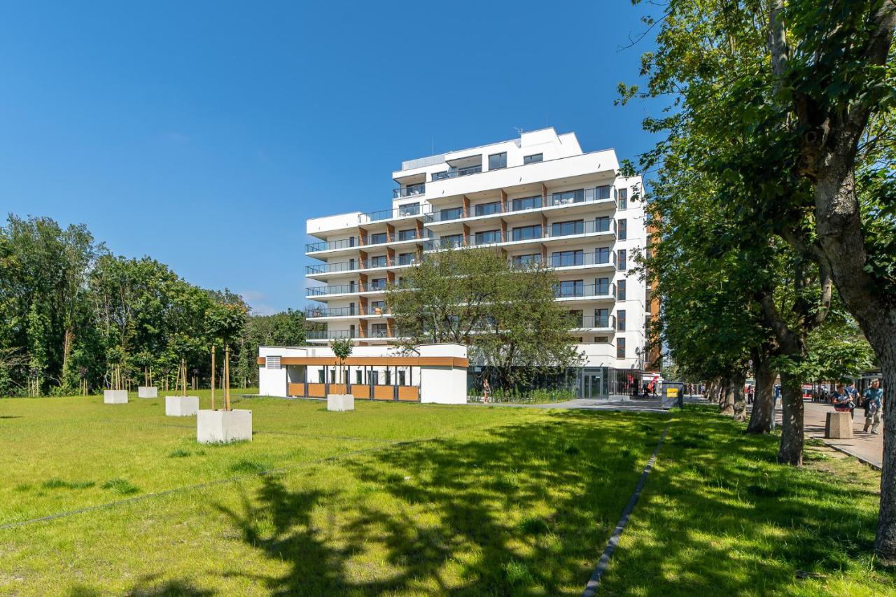 Family Holiday Apartment Aquamarina Prima By Noclegi Renters ミエンジズドロイェ エクステリア 写真